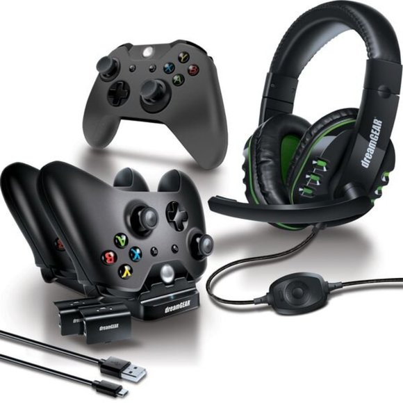 DreamGEAR Xbox One® 8in-1 Gamer’s Kit - DG-066315 - Picture 2 of 2